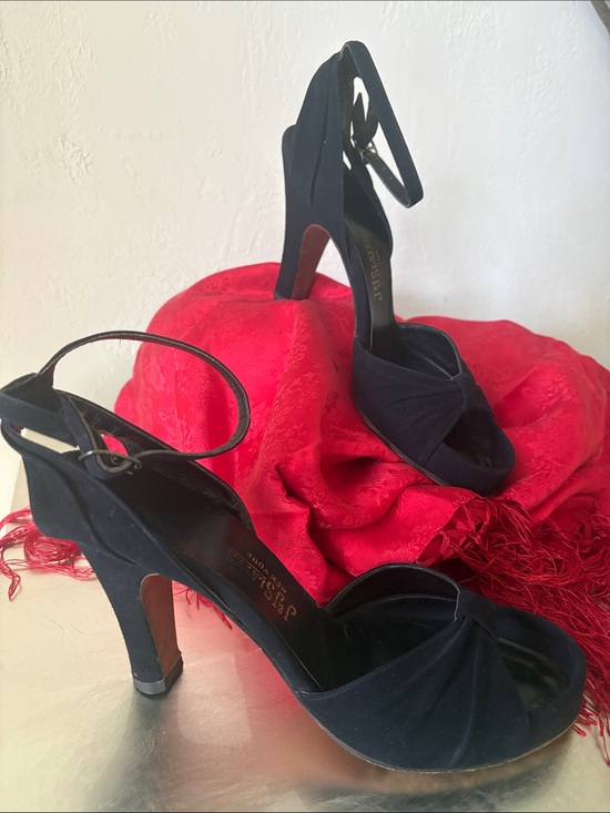 J&J Slater, New York Shoes - True VTG Women's Black Open-Toe Ankle-Strap Heels, J&J Slater, NY size 7